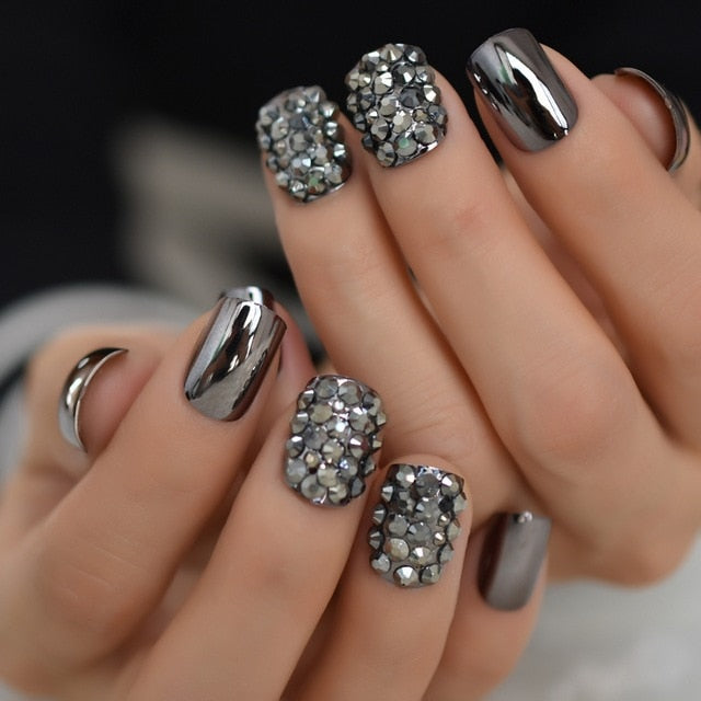 Shiny Punk Style Metallic False Nails